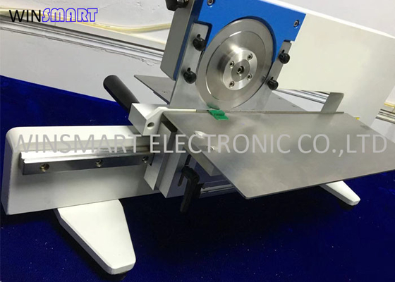 การควบคุมด้วยมือ V Cut PCB Depaneling Equipment ด้วยใบมีดแบบวงกลม + เชิงเส้น